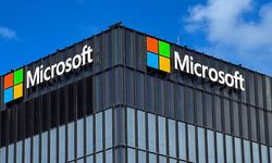 Microsoft'tan flaş karar: Microsoft çalışanlarının iPhone kullanmasını istiyor