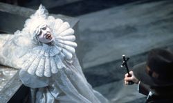Dünya klasikleri: Bram Stoker Drakula kitabı konusu ve kısa özeti
