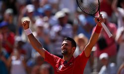 Paris'te Djokovic rüzgarı:  Altın madalya ile tarihe geçti