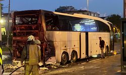 İstanbul'da şehirlerarası otobüste yangın: Sürücünün dikkati felaketi önledi!