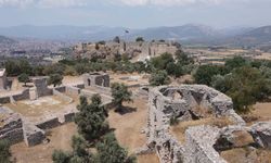 Muğla'nın Beçin Kenti, Menteşeoğulları'na Ait Tarihi Eserlerle Tarihe Işık Tutuyor!