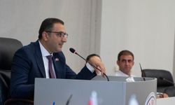 Balçova Belediye Başkanı Onur Yiğit görevden uzaklaştırıldı