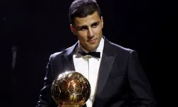 Yılın en iyi oyuncusu belli oldu: Ballon d'Or ödülünün sahibi Rodri oldu!