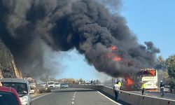 Muğla'da korku dolu anlar... Yolcu otobüsü alevler içinde kaldı!