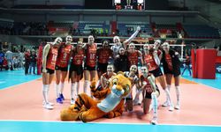 Eczacıbaşı Dynavit 4'te 4 yaptı: CEV Şampiyonlar Ligi'nde çeyrek finalde!