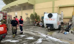 İzmir Atatürk Stadyumu'ndaki yangın kontrol altında!