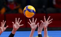 Karşıyaka voleybolda imzalar atıldı