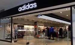 Adidas olayı ne, ayakkabıda domuz derisi mi kullandı? Adidas dini hassasiyetlere aykırı mı davrandı?