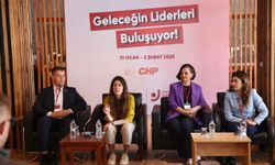 "Geleceğin Liderleri Buluşuyor Gençlik Kampı" Çeşme'de düzenlendi