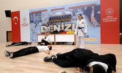 Genç sporculardan kadına siddete karşı anlamlı karate gösterisi