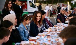 Karşıyaka Belediyesi'nden iftar dayanışması