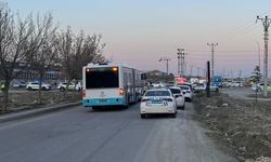 Konya’da polis ekip otosuna tır çarptı:  1 polis şehit oldu, 2 polis yaralandı!