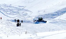 Palandöken'de yasaklı bölgeye giren kayakçılara para cezası!
