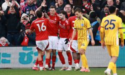 Premier Lig'de çılgın maç: Nottingham Forest, adeta gol oldu yağdı!