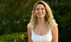 Farah Zeynep Abdullah, 'Siz Kimsiniz?' yorumuna sessiz kalmadı! Gençliğe Hitabe ile çıkıştı