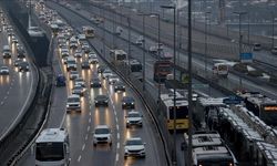 İstanbul'un bitmeyen trafik çilesi: Yoğunluk yüzde kaç oldu?