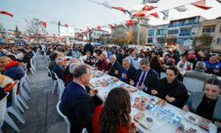 Büyükşehir'in iftar buluşmaları Urla'da devam etti