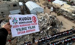 Yıldız Tilbe, Gazze'de 4.000 kişilik iftar verdi