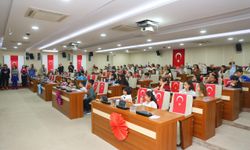 Karabağlar Belediye Meclisi'nde bu kez çocuklar konuştu