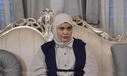 Senarist Melis Civelek kızı Feyza Civelek'in linçlenmesine o sahne ile cevap verdi