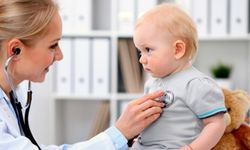 Bebek ve çocuklarda yanlış giyim hastalığa davetiye çıkarıyor