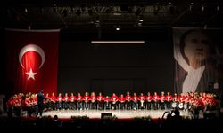 Bornova'da hobi ve beceri kursiyerlerinden unutulmaz Gala Konseri