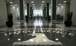 CIA Genel Merkezi’nde alarm: Dur ihtarına uymayan sürücüye ateş açıldı!