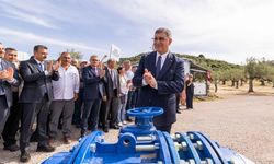 Çiftçiye can suyu olacak: Dikili Yahşibey Sulama Göleti İletim Hattı açıldı