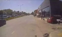 Devrilen otomobildeki sürücü ve eşi yaralandı