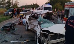 Dört aracın karıştığı kazada can pazarı yaşandı: Ölü ve yaralılar var!