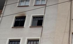 Evde şarj edilen motosiklet aküsü patladı: Faciaya ramak kaldı!