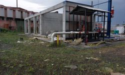 Fabrika sahasındaki patlamada 3 işçi yaralandı