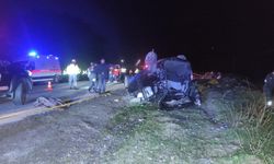 Feci kaza: Otomobil takla atarak devrildi, ölü ve yaralılar var