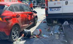 Freni boşalan servis minibüsü dehşet saçtı: Ölü ve yaralılar var...