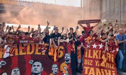 Galatasaray'a İzmir'de coşkulu karşılama