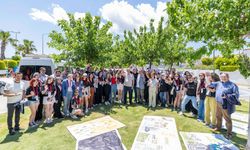Genç tasarımcılar, Nutuk'un ışığında İzmir'i güzelleştiriyor
