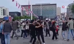 İki grup arasında çıkan kavgada tekmeler ve yumruklar havada uçuştu