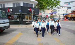 Güzelbahçe'de belediyecilik sokağa taşındı: GÜZİM sahada
