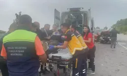İşçileri taşıyan servis kaza yaptı: 2'si ağır çok sayıda yaralı var