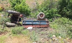 İzmir'de feci kaza: Traktör tarlaya uçtu, sürücü hayatını kaybetti!