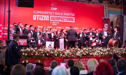 İzmir örnek gösterildi: Kırmızı Bayrak ve Destekli İstihdam Ofisi