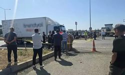 Kamyonun çarptığı 17 yaşındaki genç hayatını kaybetti