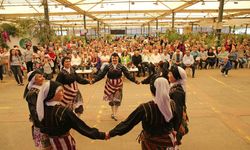 Karşıyaka Çiçek Festivali, 22'nci kez göz kamaştırdı