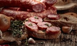 Bakanlık tek tek açıkladı: Sucukta kalp, çayda boya çıktı