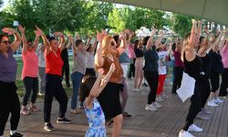 Manisa'da açık havada zumba coşkusu başladı