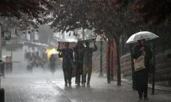 Meteoroloji'den sağanak uyarısı 12 Mayıs 2025! 5 bölgede kuvvetli yağış bekleniyor