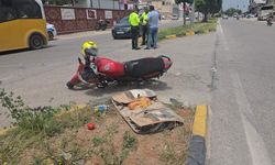Otomobil ile çarpışan motosikletin sürücüsü yaralandı