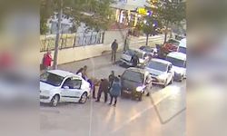 Saniyelerle yarıştılar: Minik bebeğin hayatını bekçiler kurtardı!