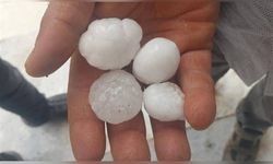Şaşırtıcı hava olayı: 25 derecede ceviz büyüklüğünde dolu yağdı!