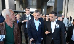 SON DAKİKA | Özgür Özel'e yumruklu saldırı davasında duruşma ertelendi